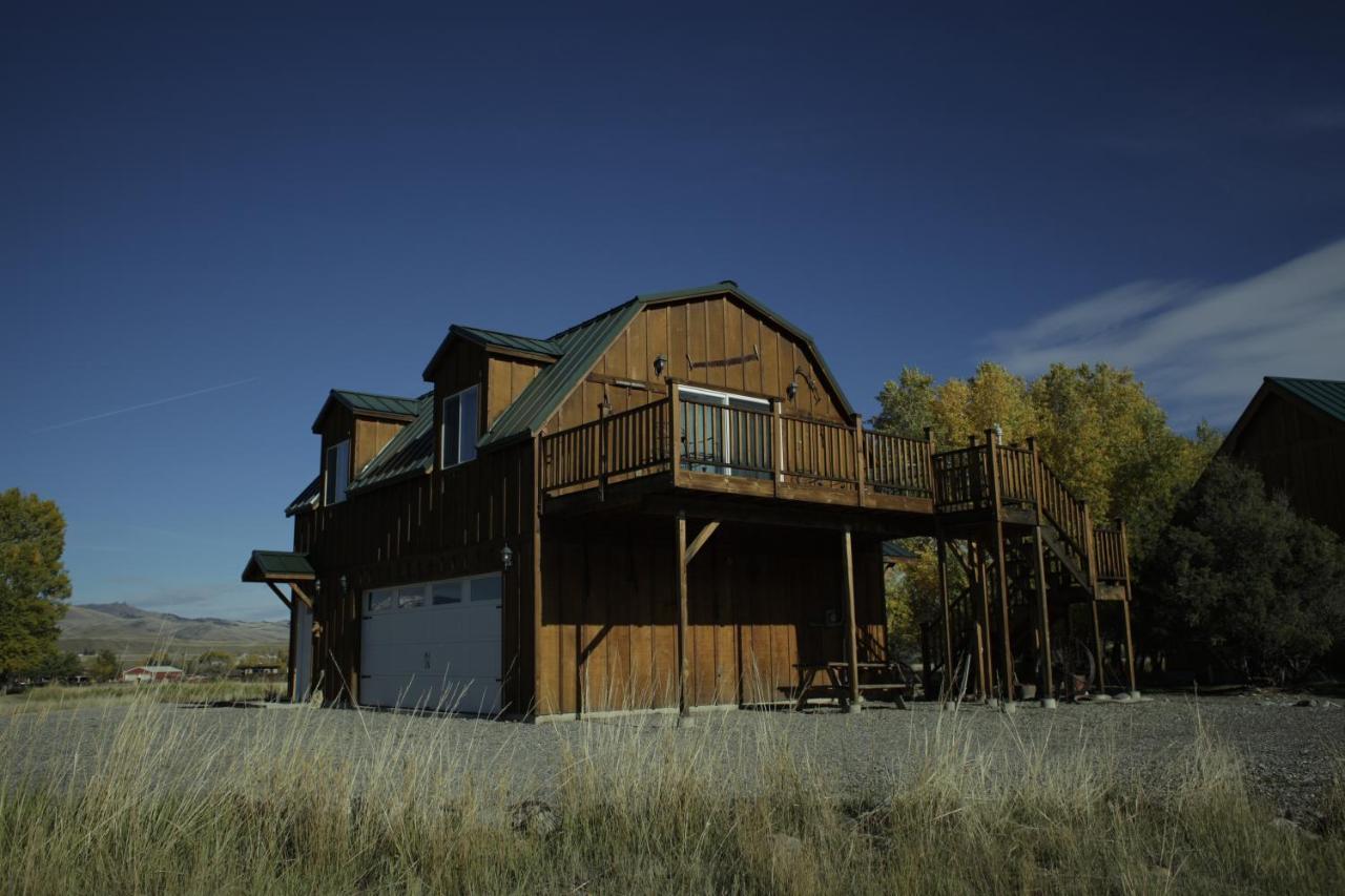 Montana Yellowstone River Retreat リビングストン エクステリア 写真