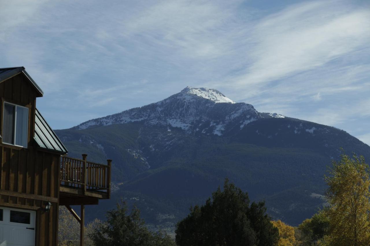 Montana Yellowstone River Retreat リビングストン エクステリア 写真