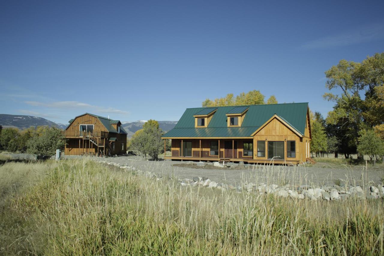 Montana Yellowstone River Retreat リビングストン エクステリア 写真
